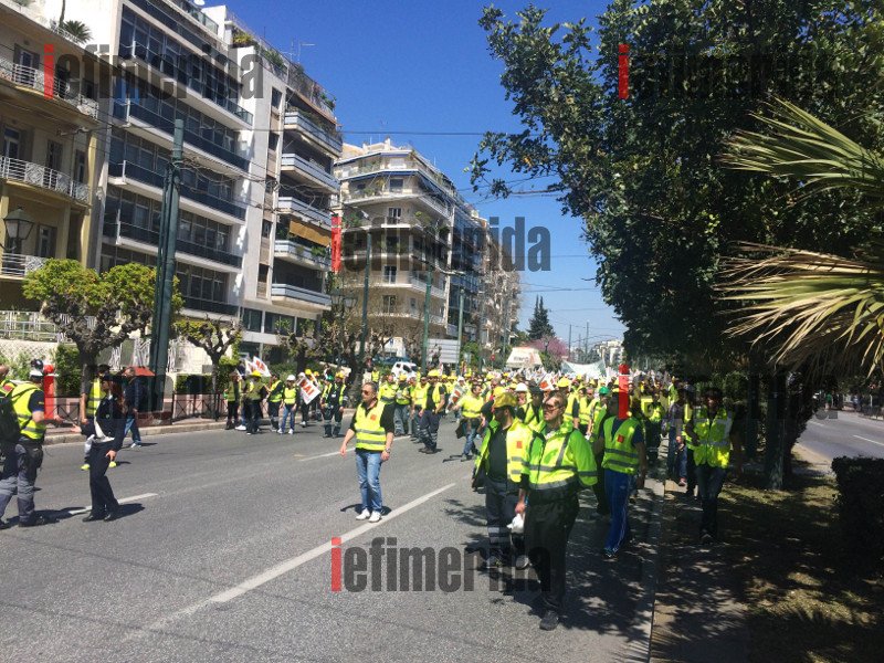 Από τις Σκουριές στην Αθήνα - Πορεία και συγκέντρωση στη Βουλή από 5.000 μεταλλωρύχους [εικόνες&βίντεο] | iefimerida.gr 3