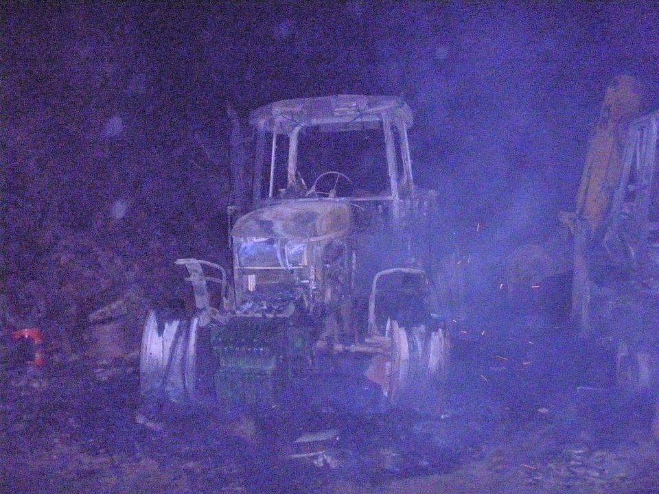 Πρωτοφανής επίθεση κουκουλοφόρων στο εργοτάξιο της  ΕΛΛΗΝΙΚΟΣ ΧΡΥΣΟΣ στις Σκουριές [εικόνες] | iefimerida.gr 3