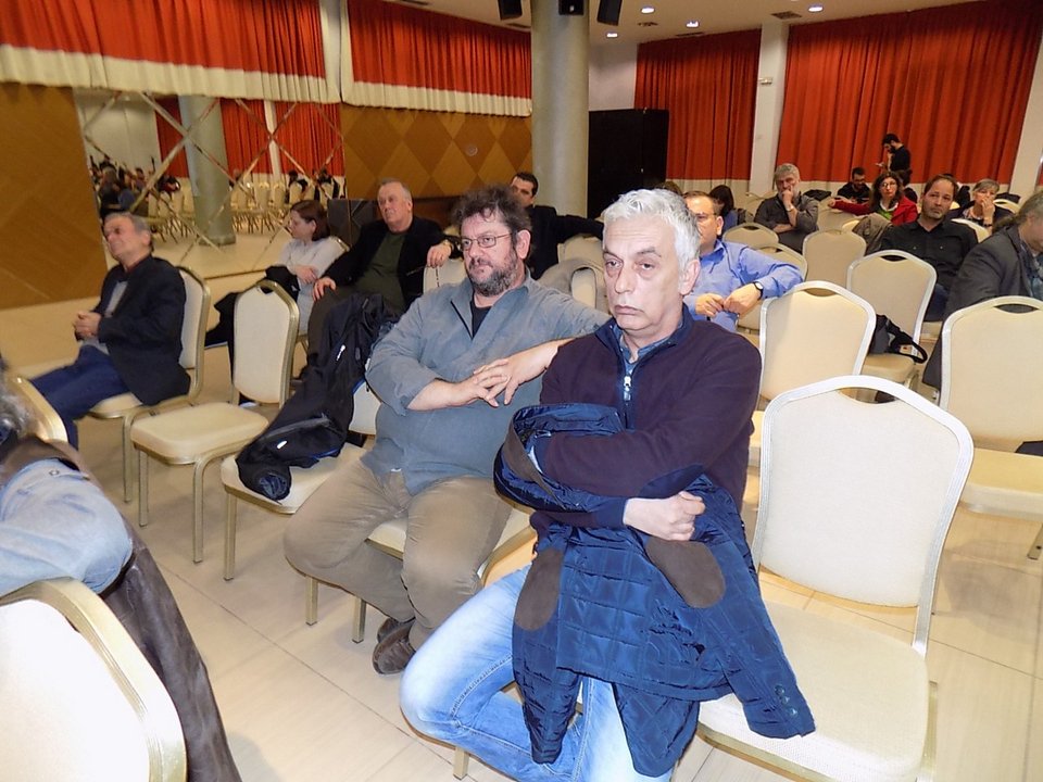 Ελάχιστοι παρακολούθησαν την ομιλία Σκουρλέτη στην Ξάνθη [εικόνες] | iefimerida.gr 1