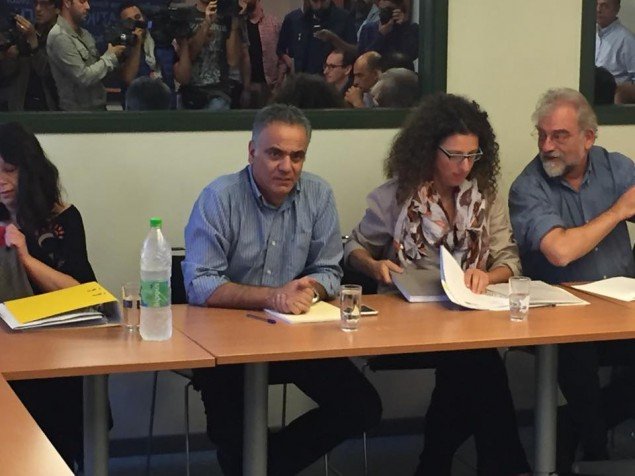 Συζήτηση με ένταση στο ΥΠΑΠΕΝ για το γήπεδο της ΑΕΚ - Αισιοδοξία Σκουρλέτη ότι θα βρεθεί λύση [εικόνες & βίντεο] | iefimerida.gr 1