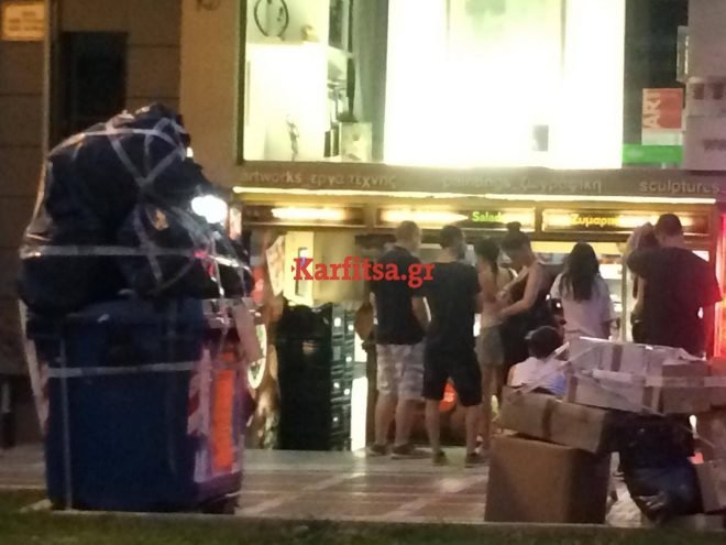 Θεσσαλονίκη: Επιχειρηματίας βρήκε τη λύση για σκουπίδια -Τι (απίστευτο) έκανε [εικόνες] | iefimerida.gr 1