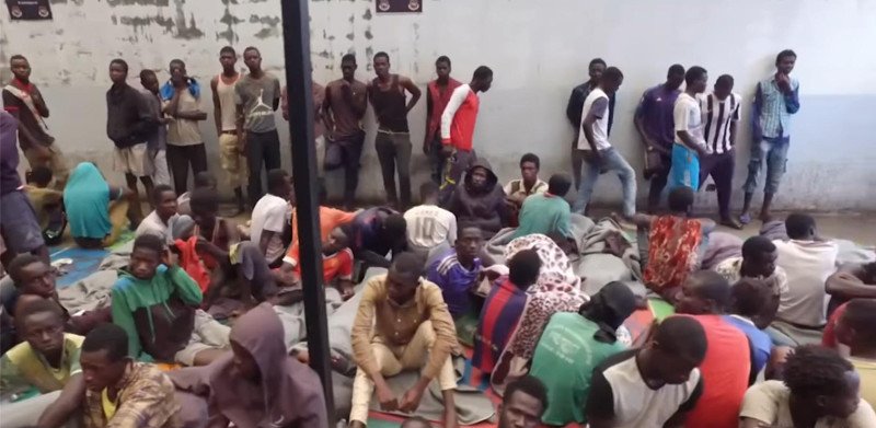 ΟΗΕ: Εγκλημα κατά της ανθρωπότητας το σκλαβοπάζαρο στη Λιβύη [εικόνες & βίντεο]  | iefimerida.gr 0