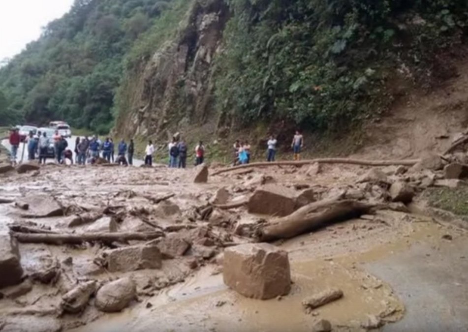 Φονική κατολίσθηση στη Γουατεμάλα- Περισσότεροι από 26 νεκροί, 600 αγνοούμενοι [εικόνες] | iefimerida.gr 1