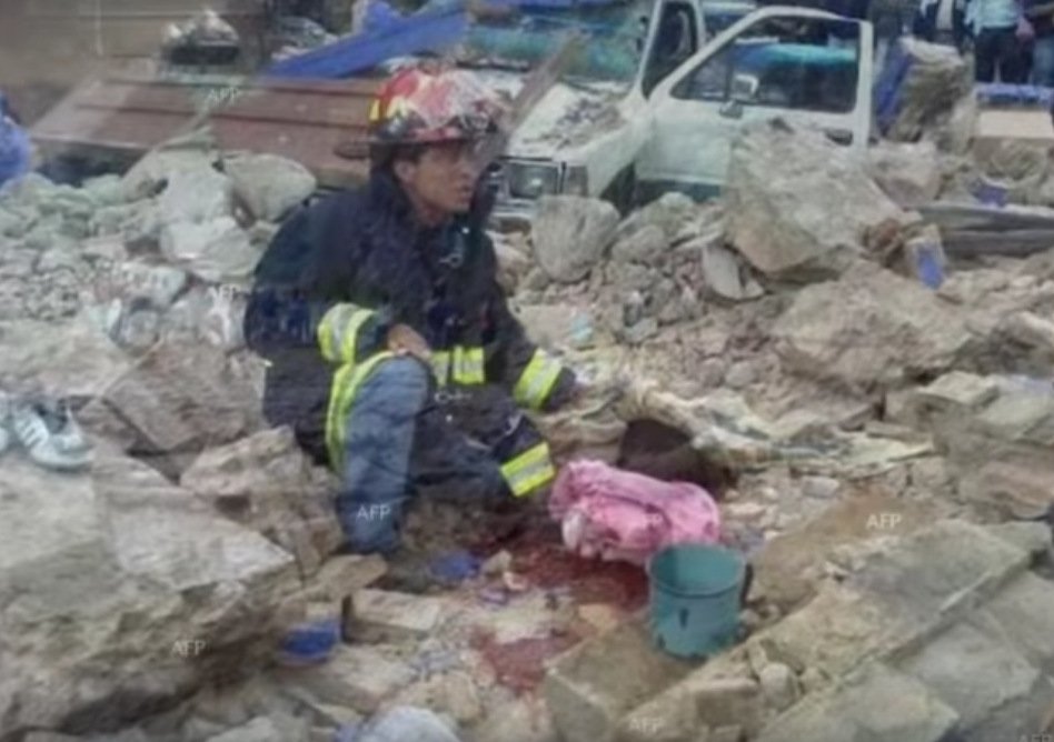 Φονική κατολίσθηση στη Γουατεμάλα- Περισσότεροι από 26 νεκροί, 600 αγνοούμενοι [εικόνες] | iefimerida.gr 2