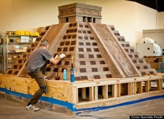 Εφτιαξαν ναό των Μάγια από σοκολάτα [εικόνες] | iefimerida.gr 8