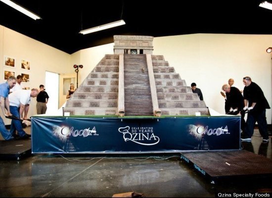 Εφτιαξαν ναό των Μάγια από σοκολάτα [εικόνες] | iefimerida.gr 11