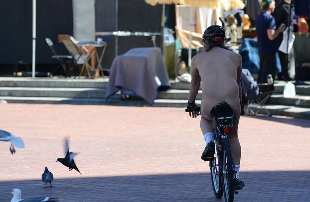 Γυμνοί ποδηλάτες στο Σαν Φρανσίσκο υπέρ του «πράσινου» τρόπου ζωής[φωτογραφίες] | iefimerida.gr 5