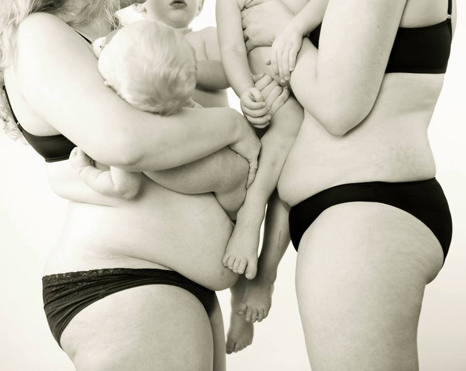 Ετσι είναι πραγματικά το γυναικείο σώμα μετά από την εγκυμοσύνη – Ταλαιπωρημένο, με παραπανίσια κιλά αλλά γεμάτο ζωή [εικόνες] | iefimerida.gr 3