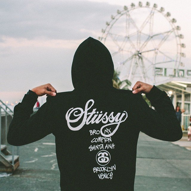 Τι φοράνε οι νέες και οι νέοι σε όλο τον κόσμο μέσα από 20 φωτογραφίες -Οι στιλάτες Αθηναίες [εικόνες] | iefimerida.gr 10