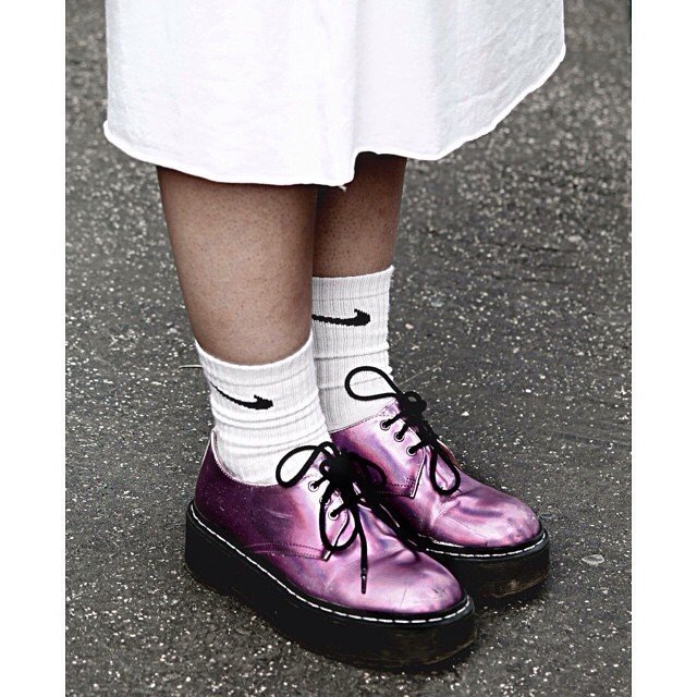 Τι φοράνε οι νέες και οι νέοι σε όλο τον κόσμο μέσα από 20 φωτογραφίες -Οι στιλάτες Αθηναίες [εικόνες] | iefimerida.gr 15