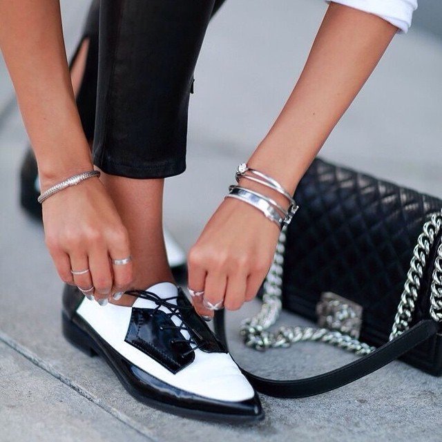 Τι φοράνε οι νέες και οι νέοι σε όλο τον κόσμο μέσα από 20 φωτογραφίες -Οι στιλάτες Αθηναίες [εικόνες] | iefimerida.gr 19