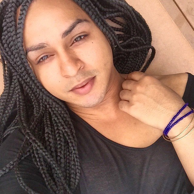 Tα στερεότυπα ομορφιάς αλλάζουν - Πώς το ανδρόγυνο λουκ γίνεται τάση [εικόνες] | iefimerida.gr 7