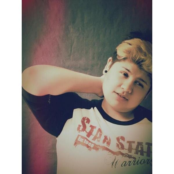 Tα στερεότυπα ομορφιάς αλλάζουν - Πώς το ανδρόγυνο λουκ γίνεται τάση [εικόνες] | iefimerida.gr 9