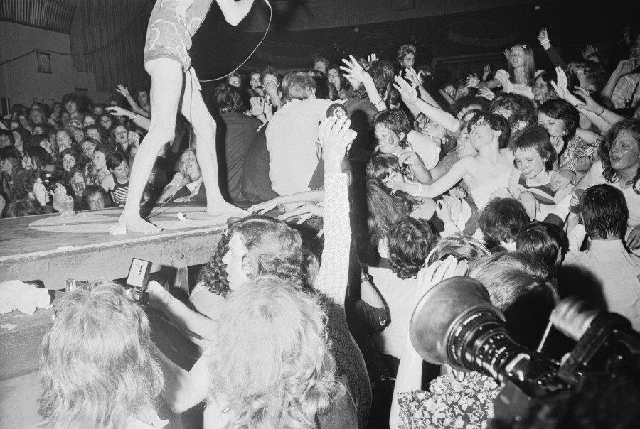 Ιδού πώς ήταν η ζωή πριν τη μανία των κινητών [εικόνες]  | iefimerida.gr 12