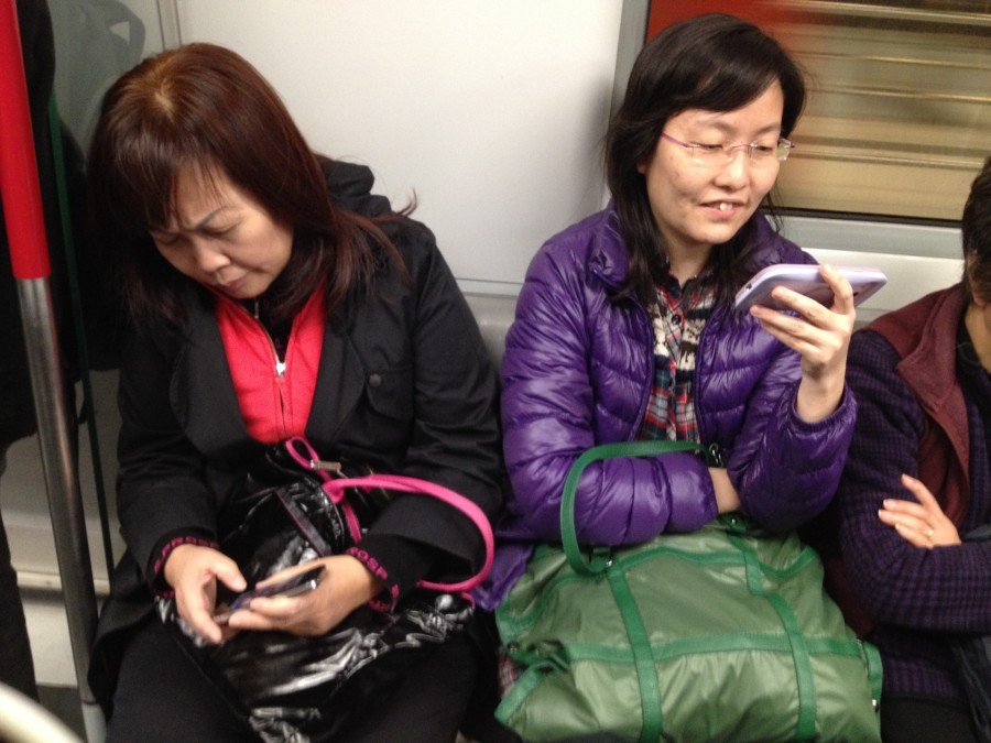 Ιδού πώς ήταν η ζωή πριν τη μανία των κινητών [εικόνες]  | iefimerida.gr 3