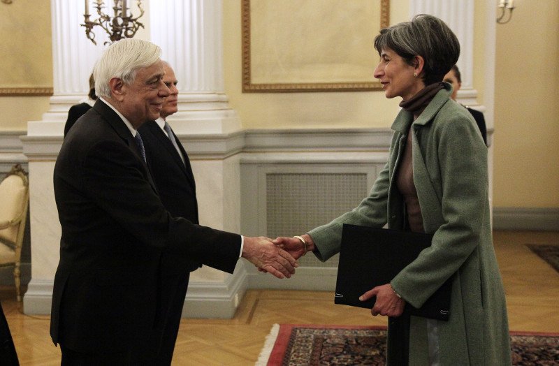 Αυτή είναι η νέα πρέσβειρα της Μ.Βρετανίας στην Ελλάδα [εικόνες] | iefimerida.gr 2