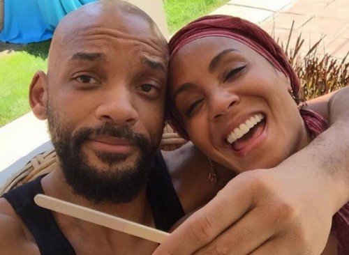 Ο Γουίλ Σμιθ ήρθε διακοπές στους Αντίπαξους και μαζεύει τα σκουπίδια από τις παραλίες! [εικόνες] | iefimerida.gr 0