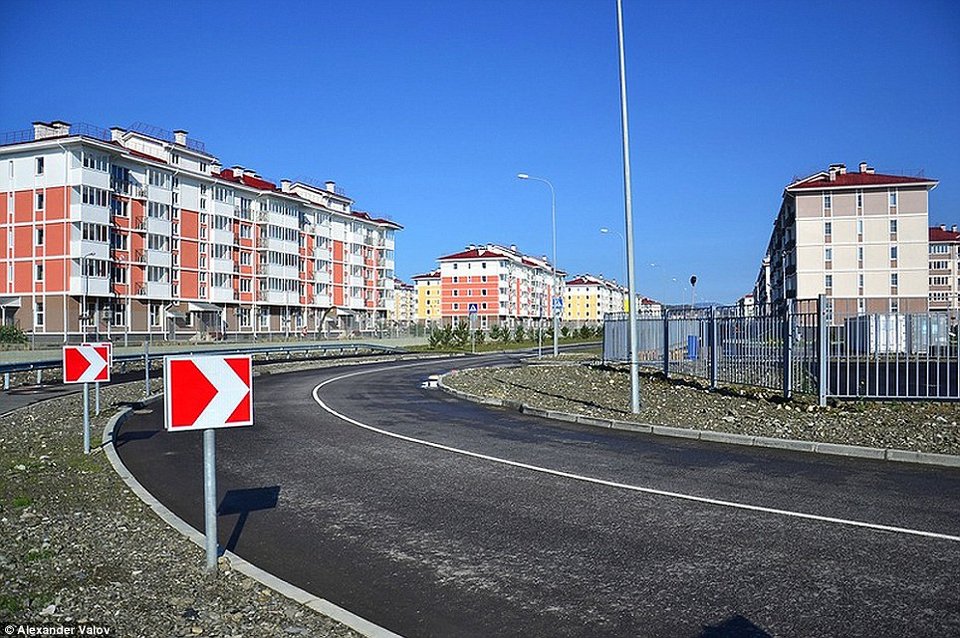 Πόλη φάντασμα το Σότσι που έλαμψε από τους Χειμερινούς Ολυμπιακούς Αγώνες: Ερειπωμένα κτίρια-νεκρική σιωπή [εικόνες] | iefimerida.gr 2