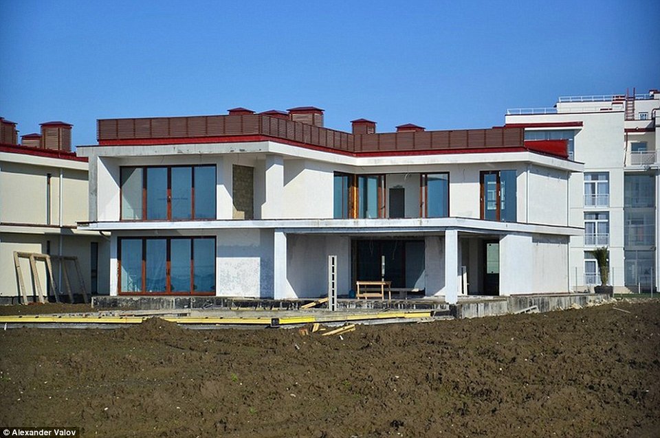 Πόλη φάντασμα το Σότσι που έλαμψε από τους Χειμερινούς Ολυμπιακούς Αγώνες: Ερειπωμένα κτίρια-νεκρική σιωπή [εικόνες] | iefimerida.gr 5