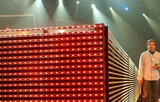 Γιώργος Τέλλος: Ο Ελληνας που φωτίζει τους Ολυμπιακές Αγώνες του Σότσι [εικόνες]  | iefimerida.gr 0