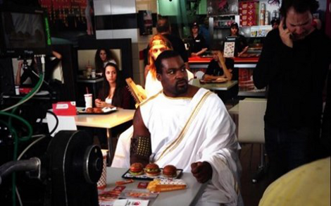 Η «μοιραία» σχέση του Σχορτσιανίτη με τα μπέργκερ – Τώρα διαφημίζει και fast food [εικόνα] | iefimerida.gr 0