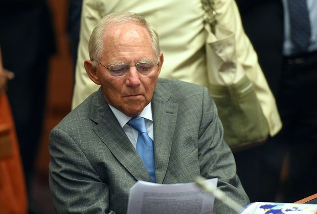 Μέσα στο Eurogroup: Η αϋπνία Τσακαλώτου, η κακή συνήθεια του Ντάισελμπλουμ, οι χειρονομίες του Σόιμπλε [εικόνες] | iefimerida.gr 2