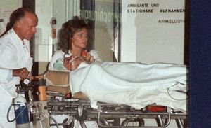 Σόιμπλε: Η απόπειρα δολοφονίας που τον άφησε ανάπηρο [εικόνες+βίντεο] | iefimerida.gr 1