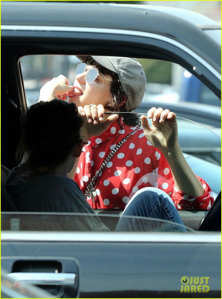 Με γυναίκα μουσικό είναι ερωτευμένη η Κρίστεν Στιούαρτ [εικόνες] | iefimerida.gr 9