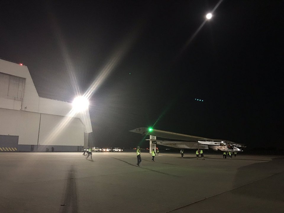 Το Solar Impulse 2 ξεκίνησε το πιο επικίνδυνο ταξίδι -Από τη Νέα Υόρκη στη Σεβίλλη [εικόνες] | iefimerida.gr 1