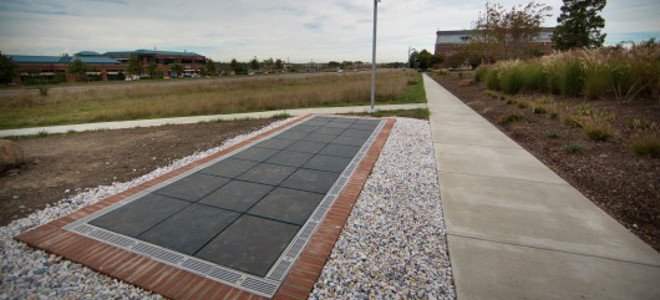 Το πρώτο φωτοβολταϊκό ... πεζοδρόμιο-Αρχιτέκτονες και φοιτητές δημιούργησαν έναν «Ηλιακό περίπατο» [εικόνες] | iefimerida.gr 1