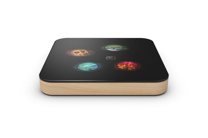 Το μέγεθος μετράει -Φινλανδική εταιρεία προκαλεί τους κολοσσούς με υπολογιστή τσέπης [εικόνες & βίντεο] | iefimerida.gr 1