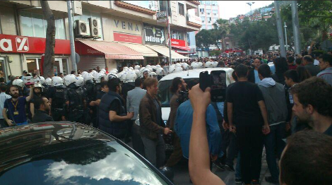 Στις φλόγες ξανά η Τουρκία: Νέα βίαια επεισόδια για τους θανάτους των ανθρακωρύχων [εικόνες] | iefimerida.gr 7