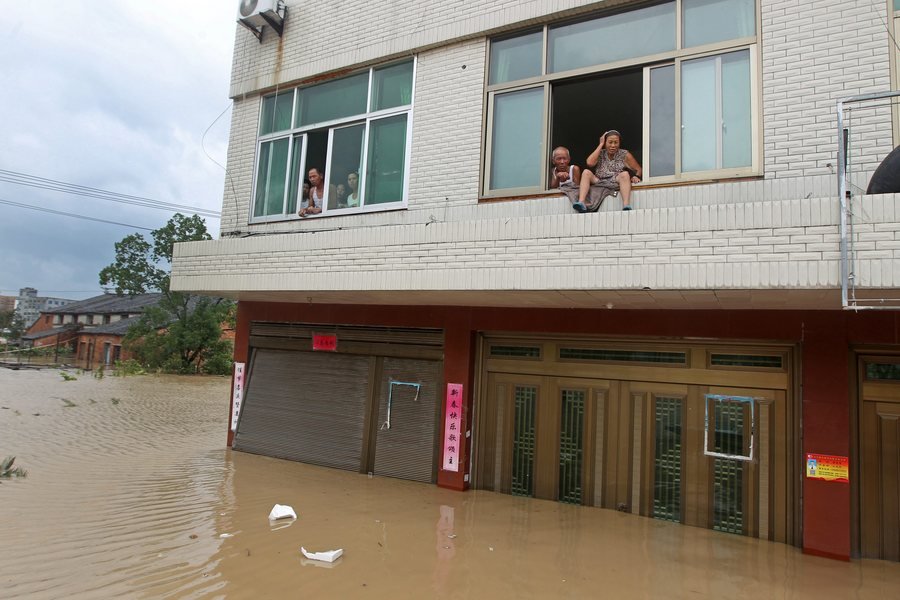 Ο τυφώνας Σουντελόρ «σάρωσε» την Κίνα - Τουλάχιστον 14 οι νεκροί [εικόνες & βίντεο] | iefimerida.gr 2
