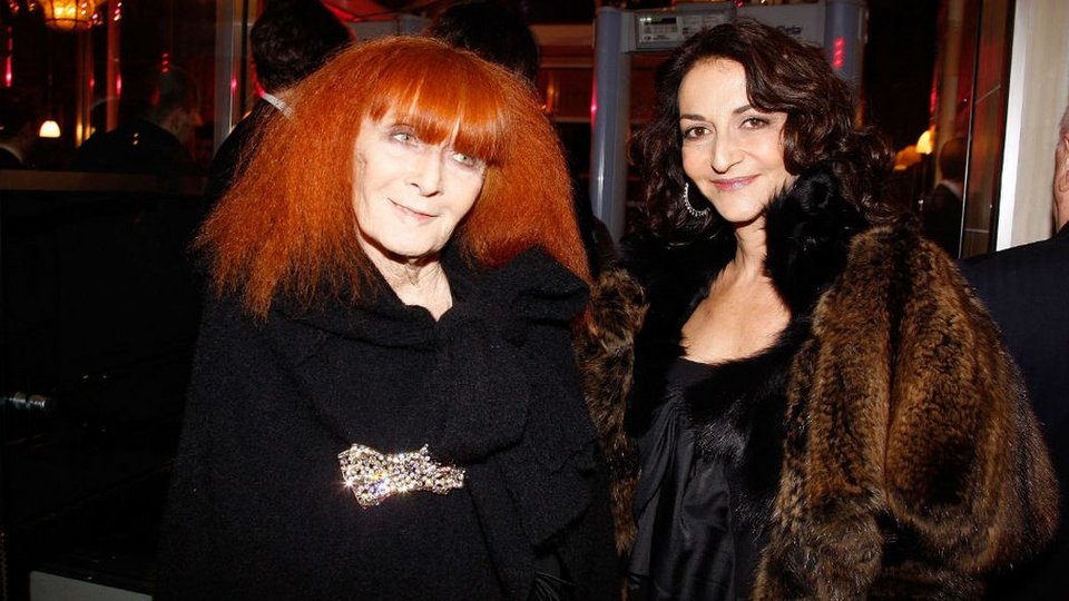 Πέθανε η σχεδιάστρια Sonia Rykiel –Η βασίλισσα των πλεκτών [εικόνες] | iefimerida.gr 4