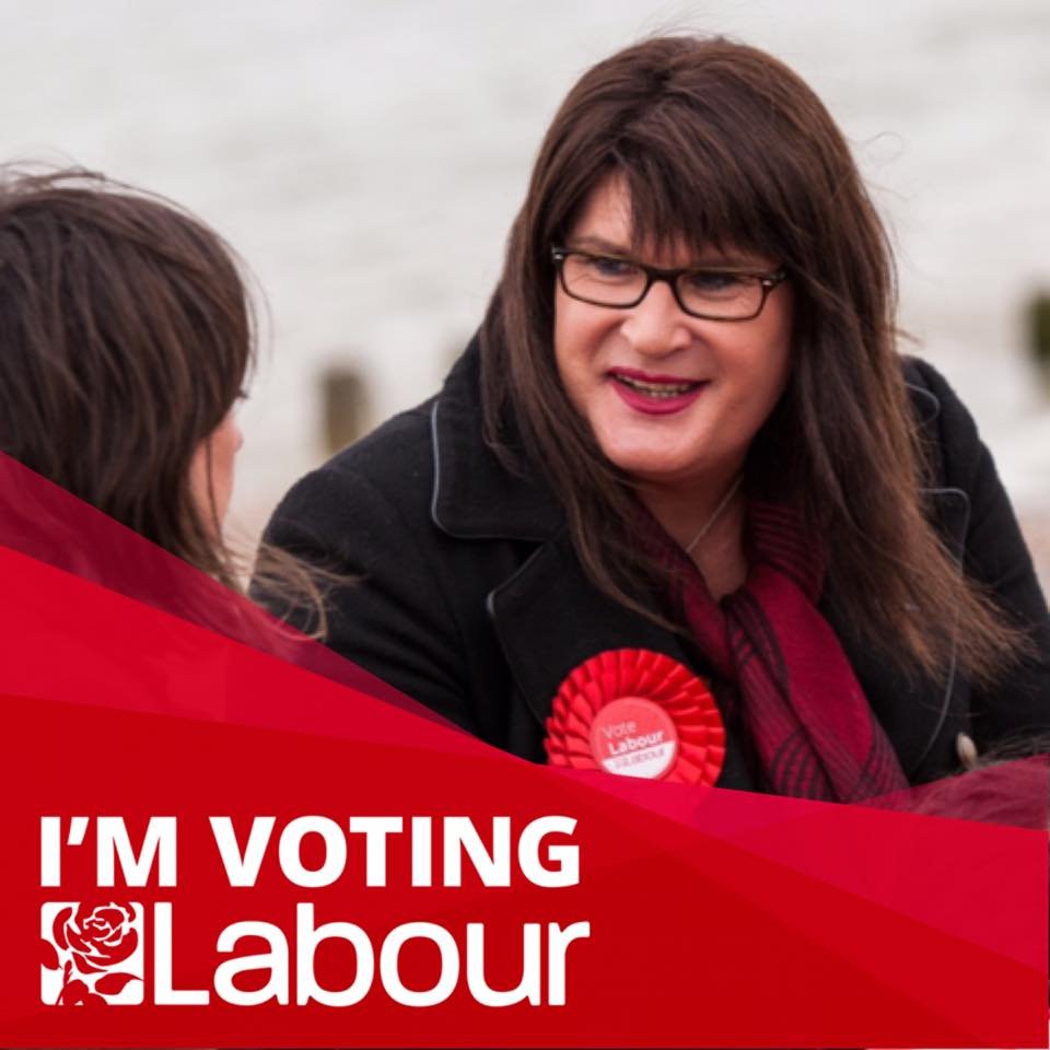 Η τρανσέξουαλ υποψήφια των βρετανικών εκλογών -Ηταν για χρόνια στα γήπεδα [εικόνες]  | iefimerida.gr 4