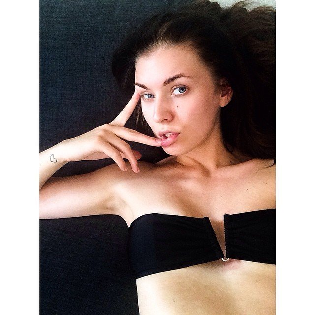 Ποιά είναι η «Σόφι», το μοντέλο που παγίδευσε ερωτικά βρετανό υπουργό και τον οδήγησε σε παραίτηση [εικόνες] | iefimerida.gr 4