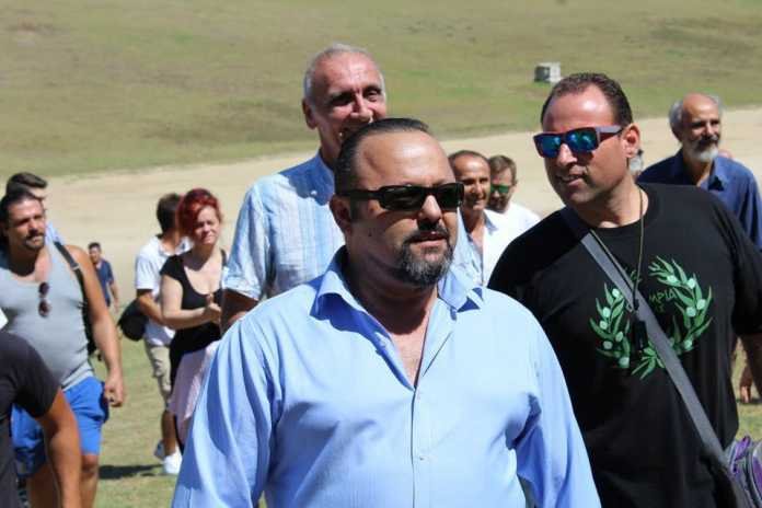 Ο Σώρρας με 300 οπαδούς του στην Αρχαία Ολυμπία έκαναν επικλήσεις στο Δία! [εικόνες & βίντεο] | iefimerida.gr 0