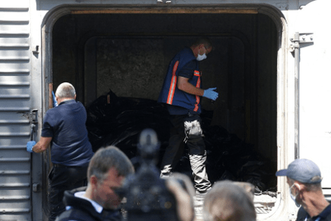 Ακόμη μια ταπείνωση: Οι φιλορώσοι φορτώνουν τους νεκρούς του Βοeing σε σκουπιδιάρικα [εικόνες] | iefimerida.gr 10