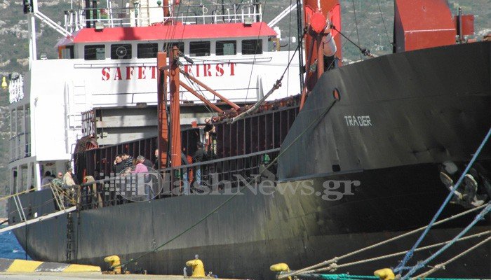 Νόμιμα τα όπλα στο πλοίο του «ύποπτου» φορτηγού στο λιμάνι της Σούδας [εικόνες] | iefimerida.gr 0