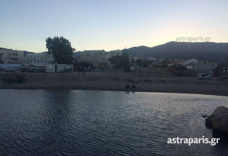 Χίος: Μάζεψαν τις σκηνές προσφύγων από την παραλία της Σούδας -Αλλαξε όψη [εικόνες] | iefimerida.gr 1