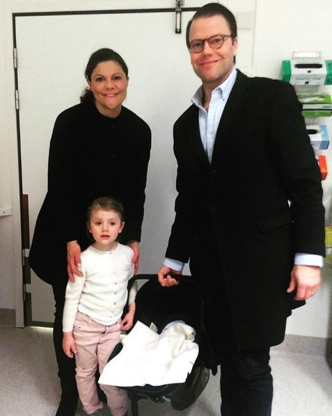 Το παλάτι της Σουηδίας υποδέχτηκε τον νέο διάδοχο -Γέννησε η πριγκίπισσα Βικτώρια [εικόνες] | iefimerida.gr 1