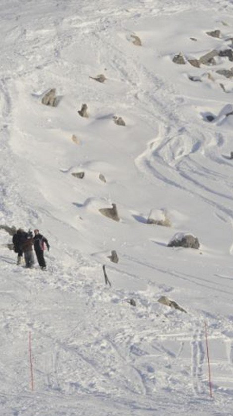 Καρέ-καρέ η μεταφορά του βαρύτατα τραυματισμένου Σουμάχερ από το σημείο του δυστυχήματος στο νοσκομείο [βιντεο] | iefimerida.gr 1