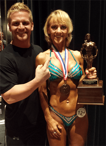 Δεν μπόρεσε να βάλει το όπλο της στο σουτιέν και σκοτώθηκε [εικόνες] | iefimerida.gr 2