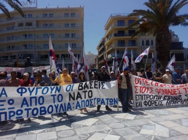 Χανιά: Διαδήλωση για το κλείσιμο της βάσης της Σούδας [εικόνες & βίντεο] | iefimerida.gr 3
