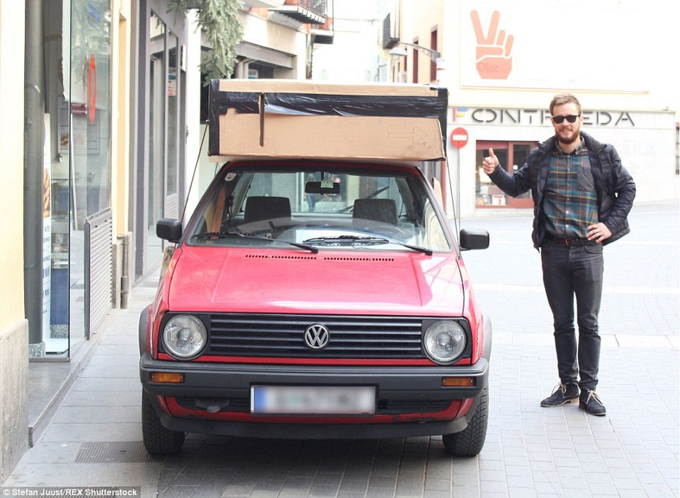 Μετακομίστε με ένα μόνο κουτί – Το TravelBox που γίνεται ντουλάπα, κρεβάτι και τραπεζαρία [εικόνες]  | iefimerida.gr 3