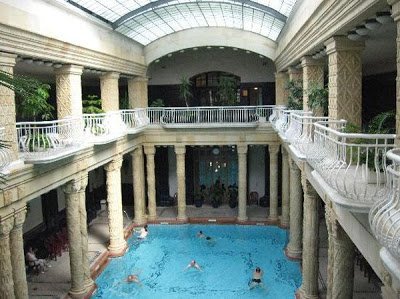 Το spa της Ευρώπης που φιλοξενούσε αυτοκράτορες [εικόνες] | iefimerida.gr 1