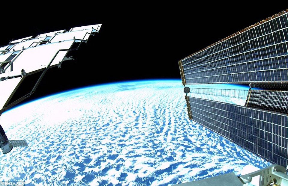 Ετσι είναι η (δύσκολη) ζωή στον Διεθνή Διαστημικό Σταθμό [εικόνες] | iefimerida.gr 2