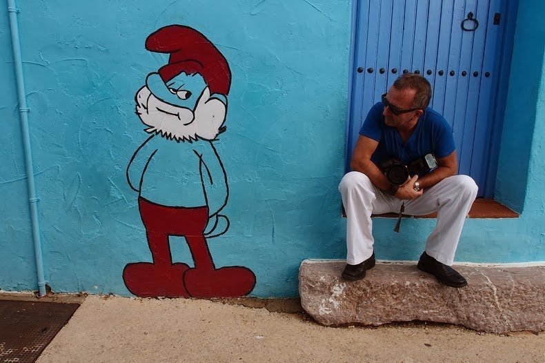 Απίστευτη ιστορία: Γιατί βάφτηκε μπλε ένα χωριό στην Ισπανία και γέμισε τουρίστες [εικόνες] | iefimerida.gr 7