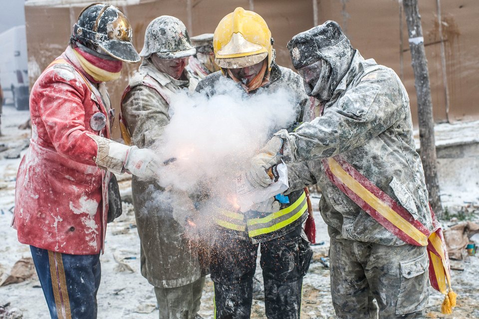 Ο ...εορταστικός αλευροπόλεμος των Ισπανών -Η ετήσια επικών διαστάσεων «μάχη» που χρονολογείται από το 1814 [εικόνες] | iefimerida.gr 3