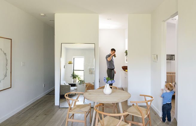 Μικροσκοπικά σπίτια που δεν έχουν να ζηλέψουν τίποτα από τα μεγάλα -Τα τρικ που τα κάνουν άνετα, όμορφα και πολυτελή [εικόνες] | iefimerida.gr 1